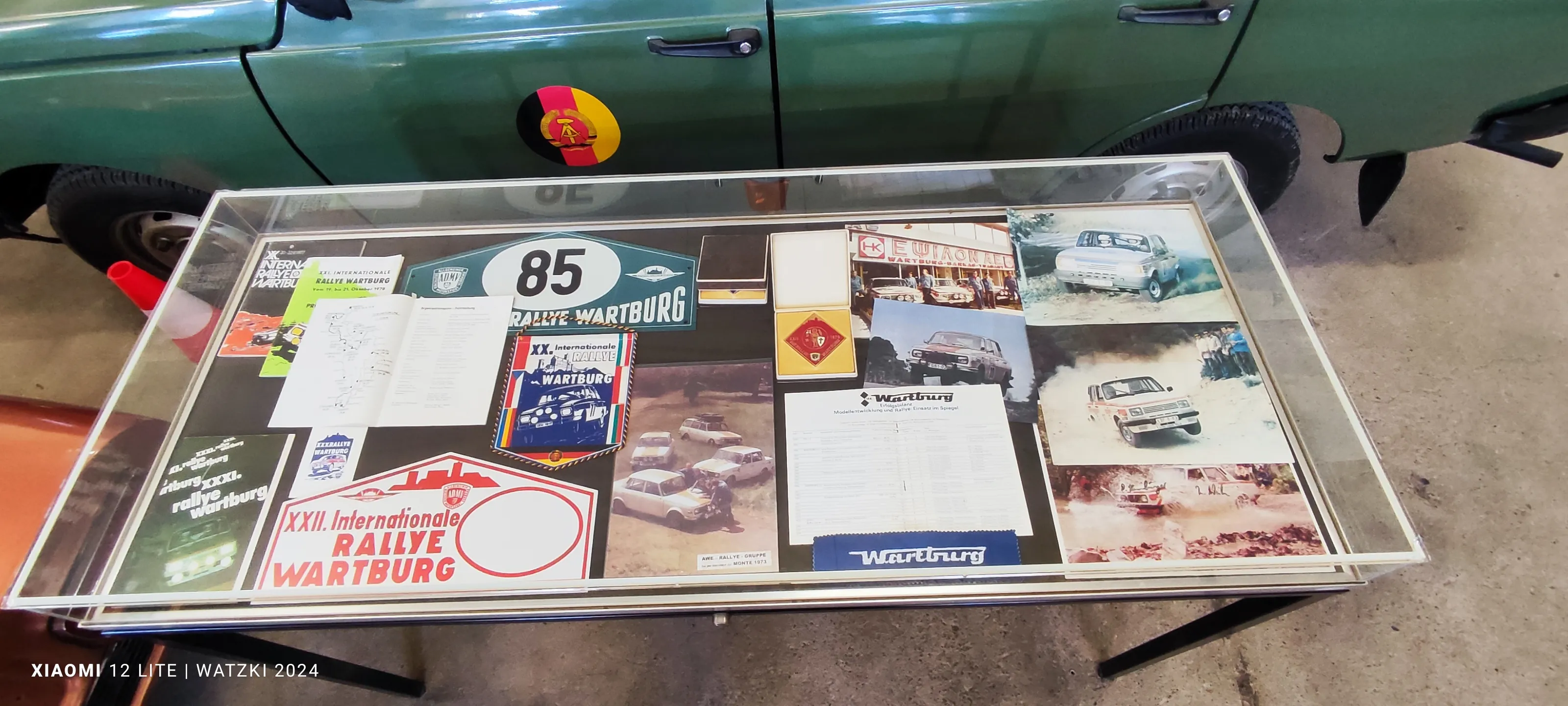 ./HeimatJubi/24_Heimatverein Vippachedelhausen im Klosmuseum_Fahrzeuge 2025_ergebnis.webp